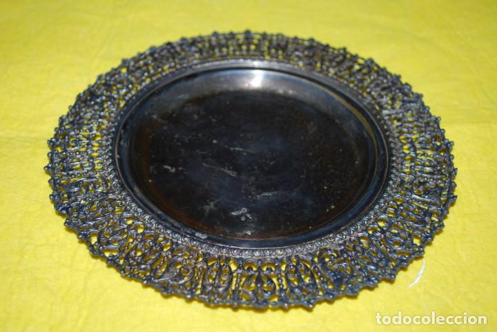 Antig&uuml;edades: Plato plateado - FILIGRANA- Impecable y antiguo . - Foto 1