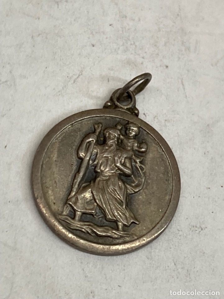 Antig&uuml;edades: Medalla de plata religioso - Foto 1