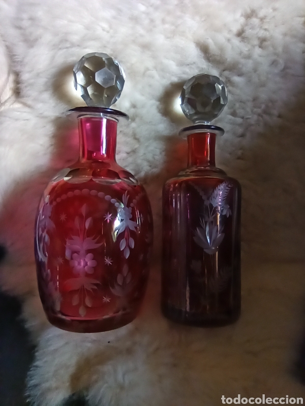Antigüedades: preciosas licoreras cristal de Bohemia. profusamente detalladas rojas. - Foto 2 - 293631653