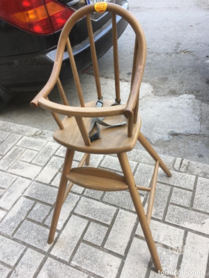 Antig&uuml;edades: Silla alta bebes - Foto 2