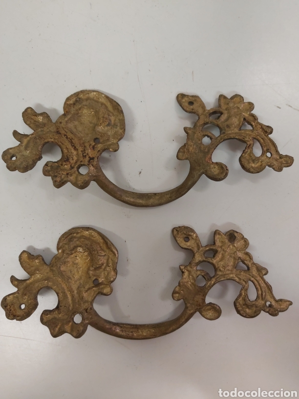 Antig&uuml;edades: 2 tiradores bronce - Foto 3