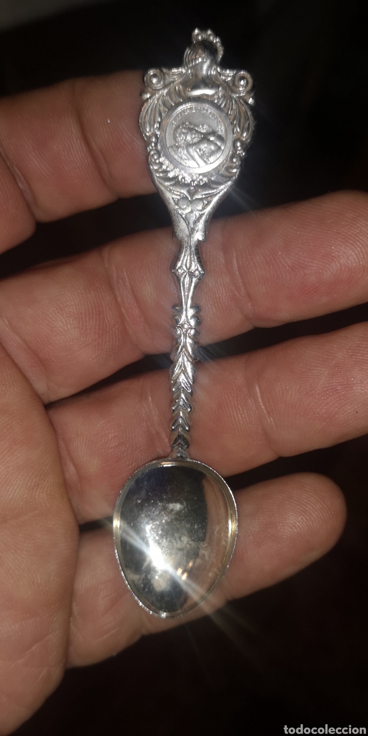 Antig&uuml;edades: Cucharilla de colecci&oacute;n del Sant&iacute;simo Cristo del Pardo - Foto 1