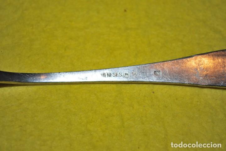 Antig&uuml;edades: Antiguo Cubierto de plata . - Foto 4