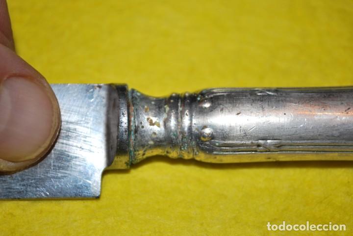 Antig&uuml;edades: Cubierto de plata antigua. - Foto 9