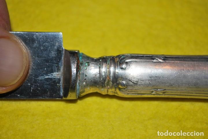 Antig&uuml;edades: Cubierto de plata antigua. - Foto 10