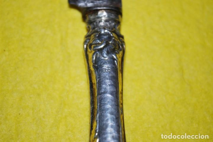 Antig&uuml;edades: Cubierto de plata antigua . - Foto 4