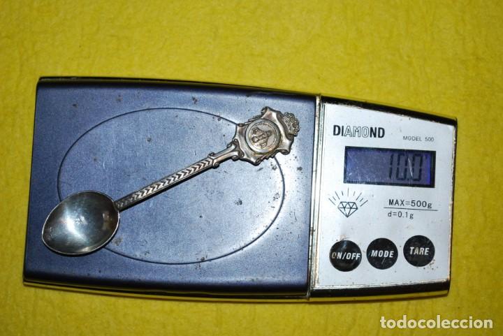 Antig&uuml;edades: Cucharilla de plata , madre de Dios - c.Reus . - Foto 5