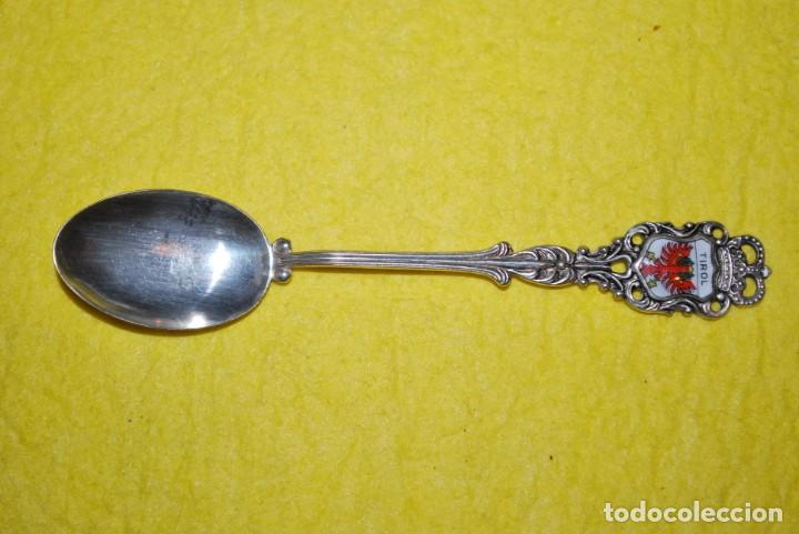Antig&uuml;edades: Cucharilla de plata , c. Tirol. - Foto 1