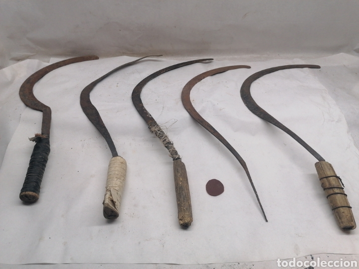 Antig&uuml;edades: Lote hoces - Foto 1