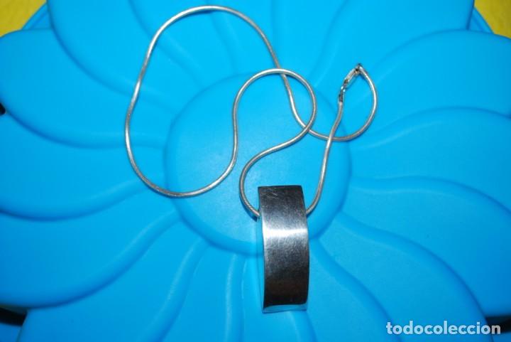Antig&uuml;edades: Cadena y colgante de plata de ley . - Foto 7