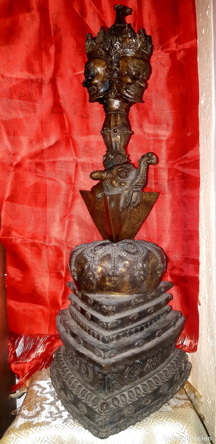 Antig&uuml;edades: Antiguo pu&ntilde;al tibetano &iexcl;Enorme! - Foto 1