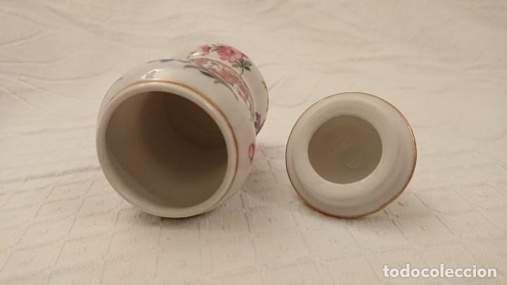 Antig&uuml;edades: MINIATURA TARRO PORCELANA, MARCA EN LA BASE - Foto 6