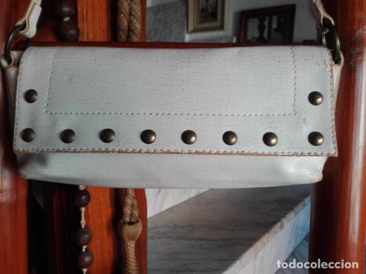 Antig&uuml;edades: Bolso blanco d&eacute;cada de los 70 m&aacute;s o menos - Foto 2