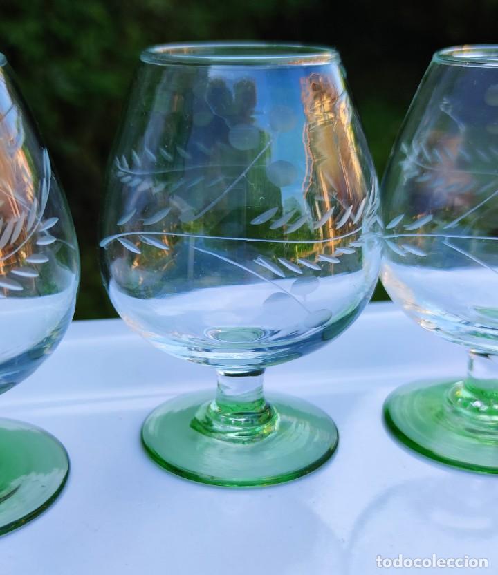 Antiguidades: COPAS DE LICOR DE CRISTAL TALLADO