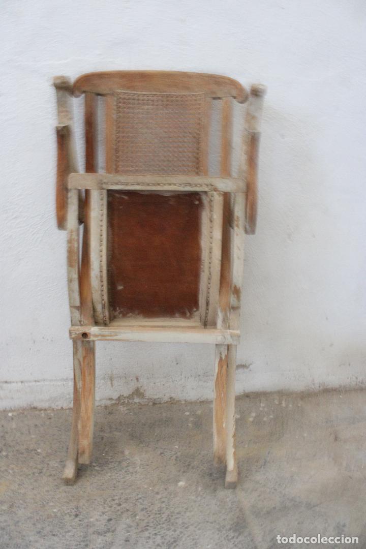Antig&uuml;edades: sillon plegable con rejilla - Foto 3