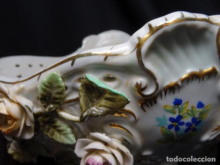 Antigüedades: Gran centro de porcelana. alemana., Volkstedt Rudolstadt Kammer, siglo XIX. - Foto 7 - 294164978