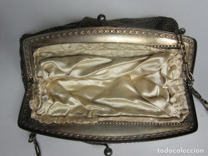 Antig&uuml;edades: BOLSO MODERNISTA DE MALLA - Foto 5