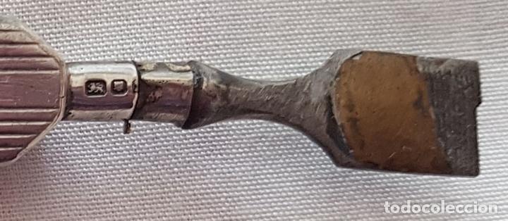Antig&uuml;edades: HERRAMIENTA A IDENTIFICAR EN SU ESTUCHE PLATA - Foto 2