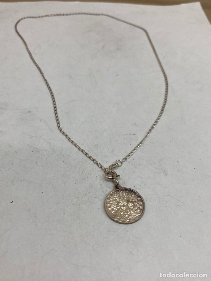 Antig&uuml;edades: Medalla de plata religiosa - Foto 2