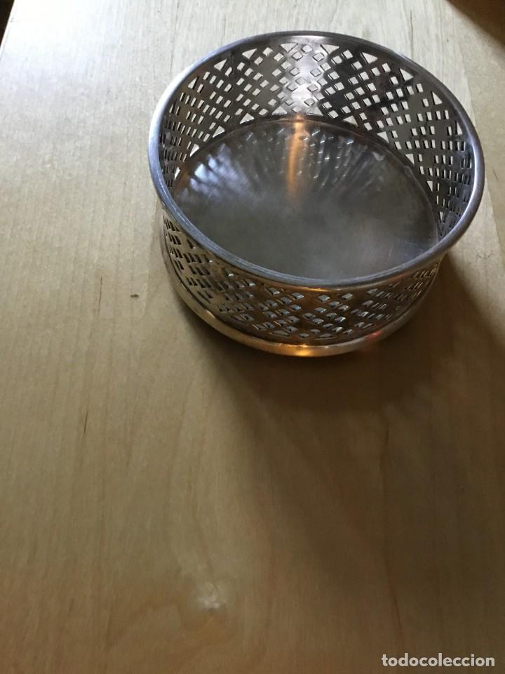 Antig&uuml;edades: BOTELLERO DE METAL PLATEADO. - Foto 5