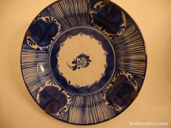 Antig&uuml;edades: antiguo plato de ceramica - Foto 1