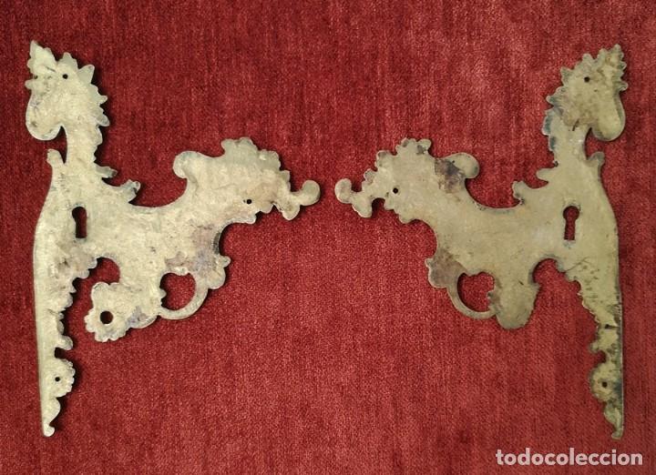Antig&uuml;edades: Pareja Bocallaves de Bronce - Foto 6