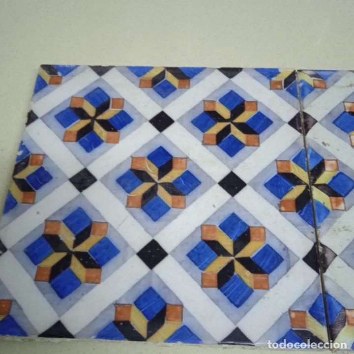 Antig&uuml;edades: Tres azulejos, medida 20x20 - Foto 4