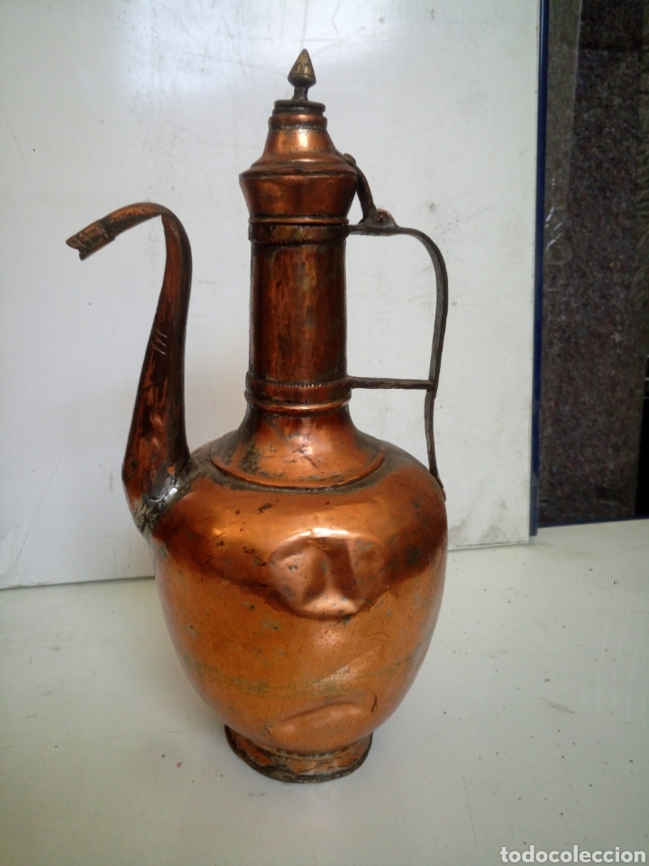 Antig&uuml;edades: Aguamanil marroqu&iacute; de cobre - Foto 1