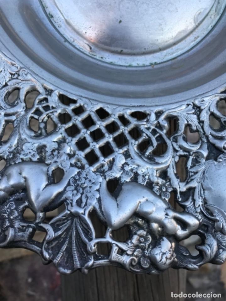 Antig&uuml;edades: Fuente metal, plateada - Foto 4