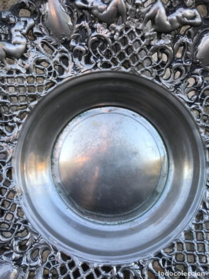 Antig&uuml;edades: Fuente metal, plateada - Foto 6