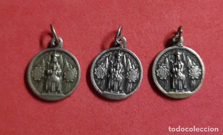 Antigüedades: lote 3 antiguas medallas en plata Ntra sra de Montserrat y corazon de jesus - Foto 1 - 295021448