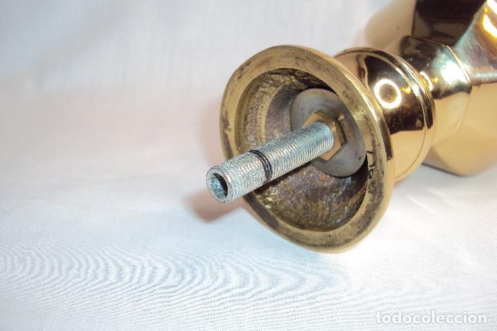 Antig&uuml;edades: Bola terminal pomo de escalera en bronce - Foto 6