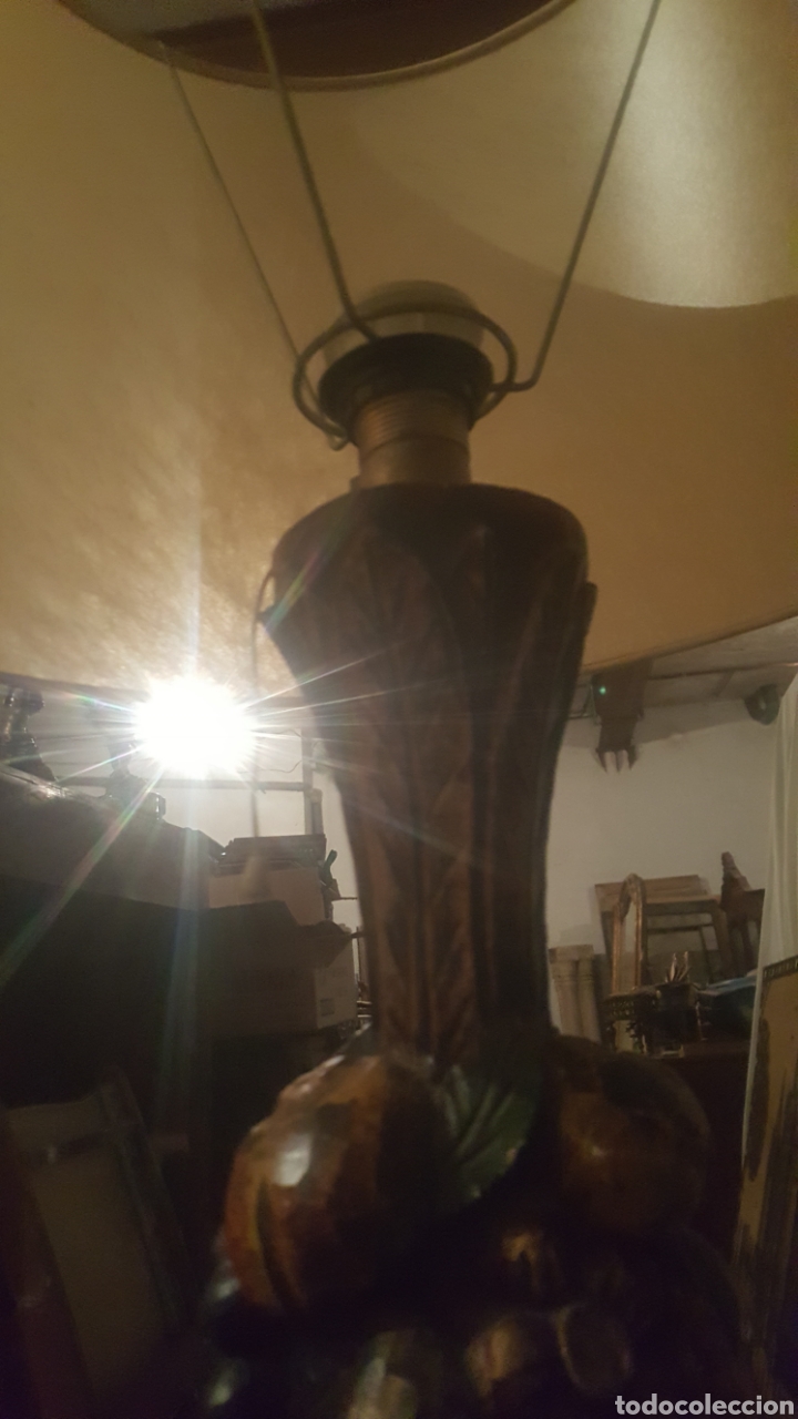 Antig&uuml;edades: L&aacute;mpara de madera tallada con policromado - Foto 5