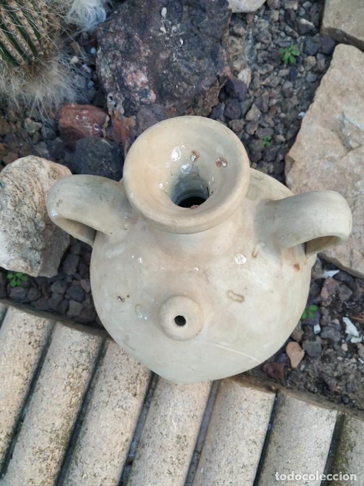 Antig&uuml;edades: Botijon carretero sellado. - Foto 2
