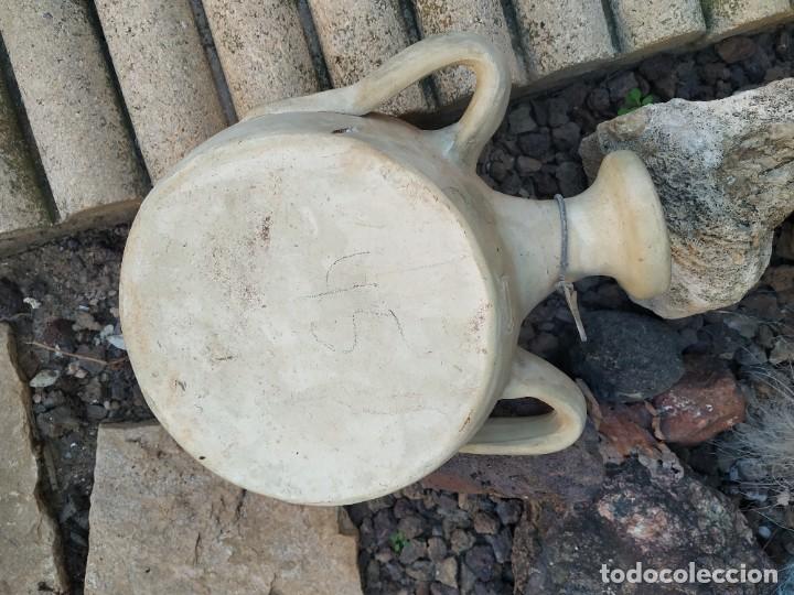 Antig&uuml;edades: Botijon carretero sellado. - Foto 3