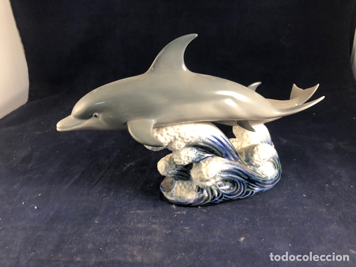 Antig&uuml;edades: Figura Lladr&oacute; Delfines - Foto 2