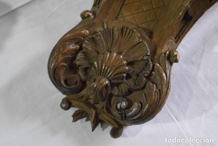 Antigüedades: Pareja de ménsulas talladas en madera - Foto 2 - 295583858