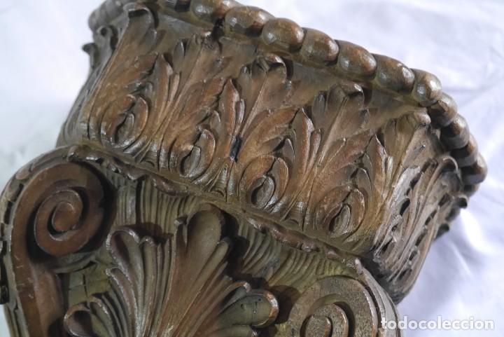Antigüedades: Pareja de ménsulas talladas en madera - Foto 26 - 295583858