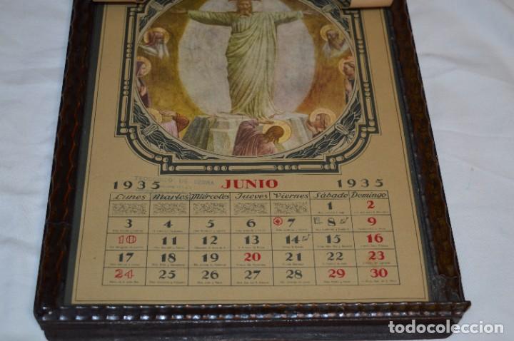 Antigüedades: Vintage / Año 1935 - Calendario estilo modernista, encajado en mueble de madera, tipo repisa ¡Mira! - Foto 15 - 295616983