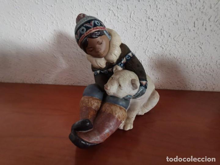 Antig&uuml;edades: ESQUIMAL JUGANDO - LLADR&Oacute; DESCATALOGADO - Foto 4