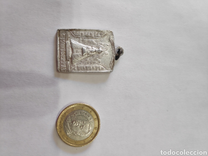 Antig&uuml;edades: Medalla de Montserrat Medalla de aluminio - Foto 3
