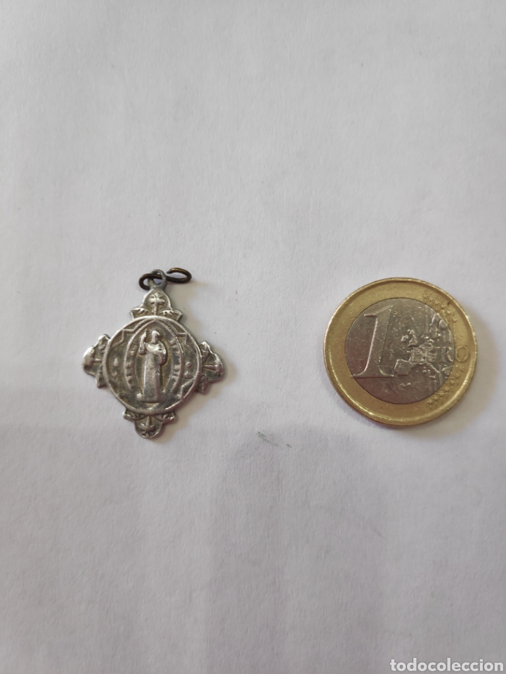 Antig&uuml;edades: Medalla de plata de Sant Benet - Foto 1