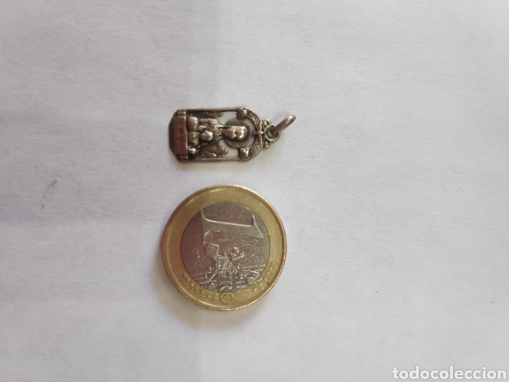 Antig&uuml;edades: Medalla de plata de Montserrat - Foto 3