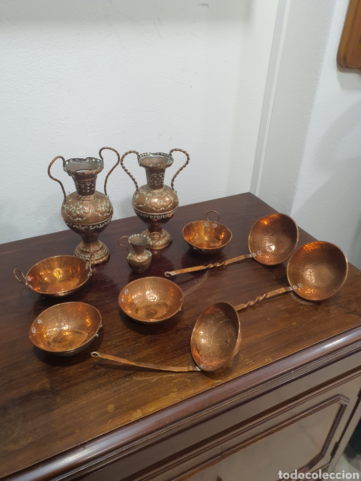 Antig&uuml;edades: Lote de articulos en cobre - Foto 1