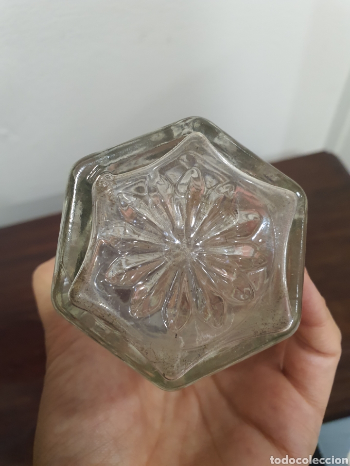 Antig&uuml;edades: Bonito jarron de cristal tallado - Foto 5