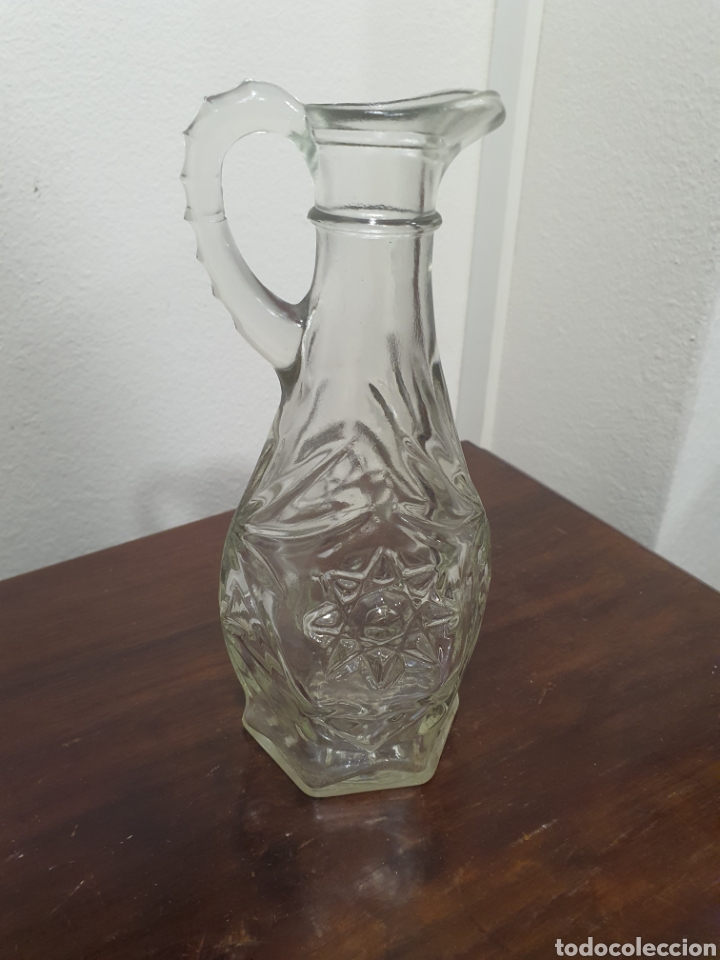 Antig&uuml;edades: Bonito jarron de cristal tallado - Foto 1