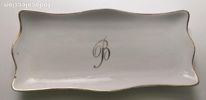 Antig&uuml;edades: Plato peque&ntilde;o. Rectangular. Porcelana. Grabada la letra B - Foto 1