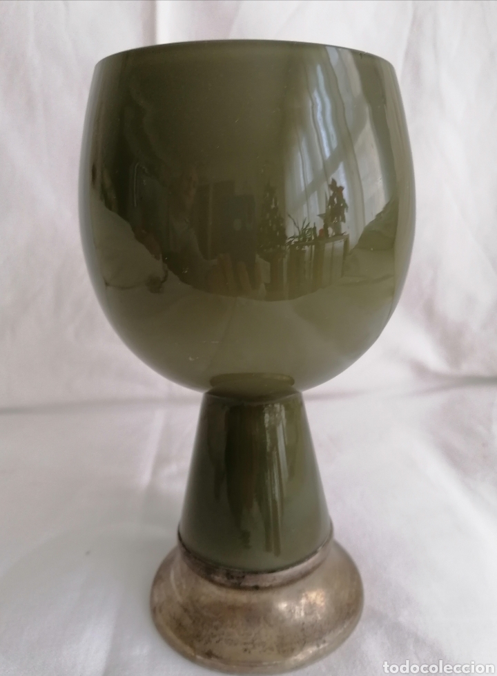 Antig&uuml;edades: Antigua Copa Opalina y Plata. - Foto 4