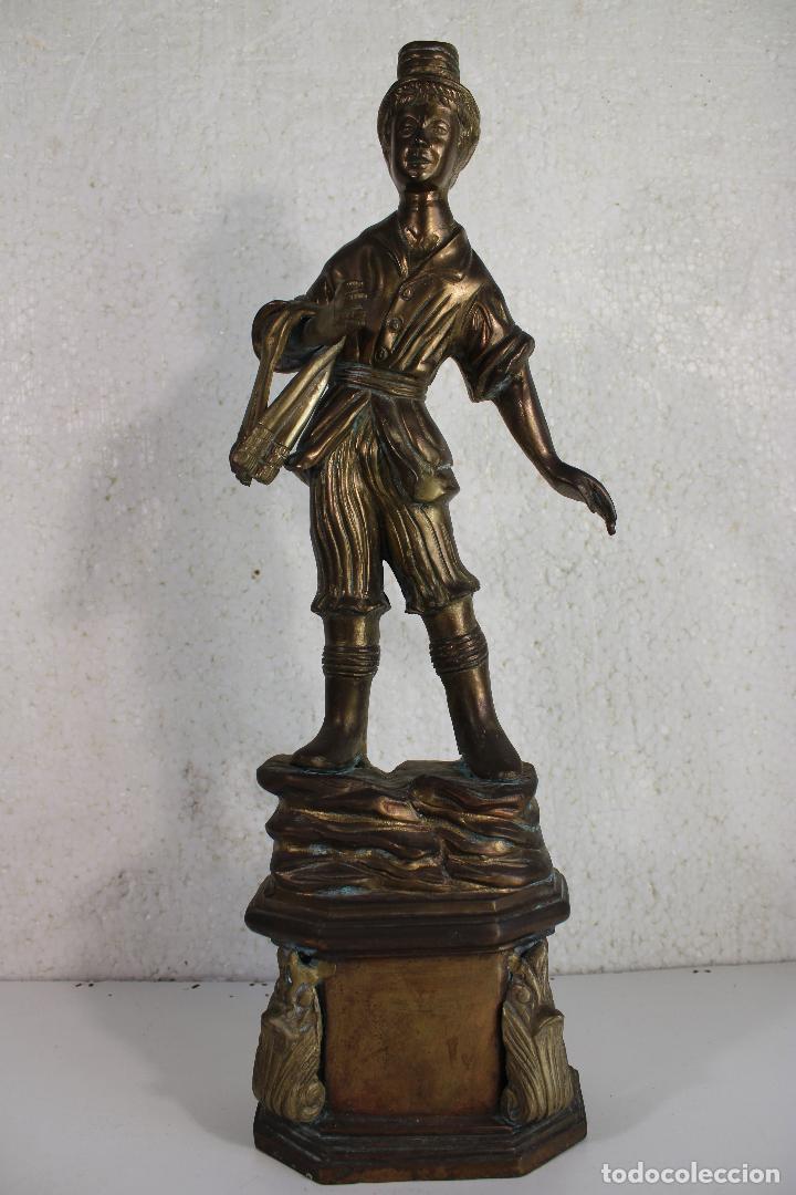 Antig&uuml;edades: FIGURA DE LATON - Foto 1