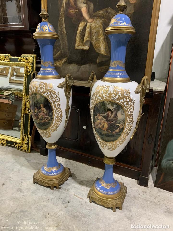 Antig&uuml;edades: Gran pareja de jarrones de 1.48m - Foto 4